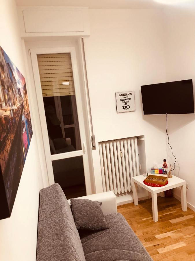 Vt Home - Appartamento Milano Zona Navigli Exteriér fotografie